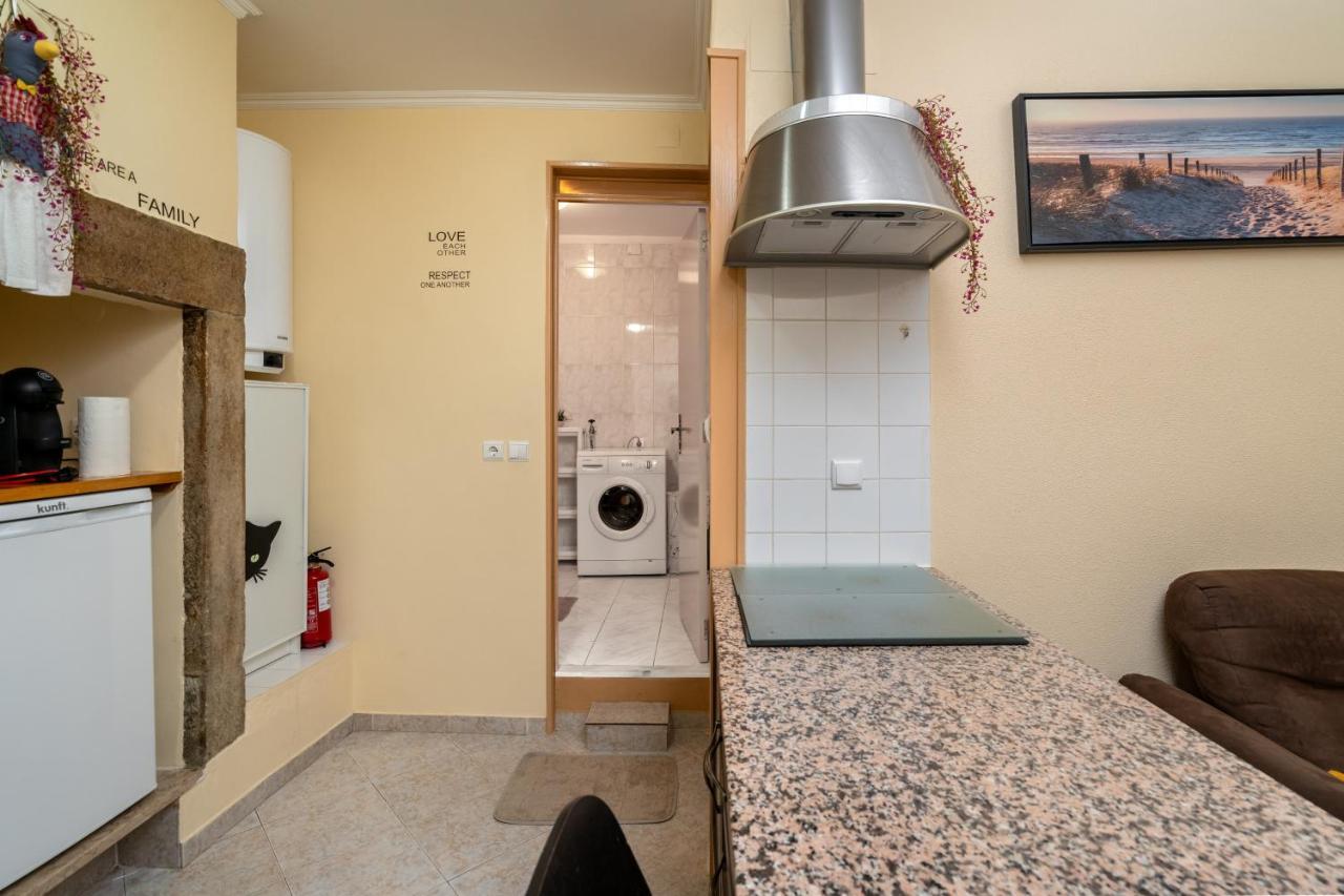 Cozy One Bedroom Apt In Historic Location - Carmo Lisboa Eksteriør bilde